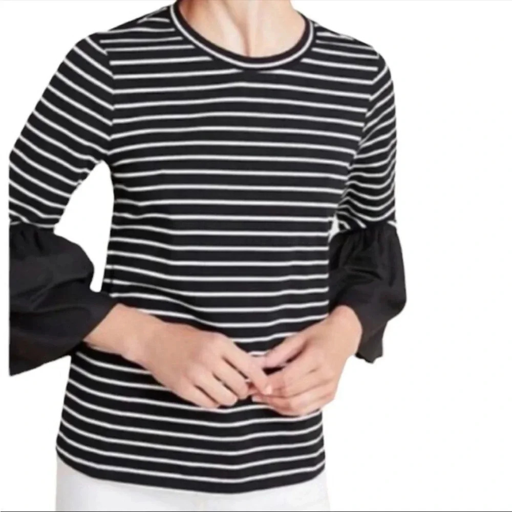 NWT Anthropologie Adele Bell-Sleeved Tee Size XS
Color: Black & White - Picture 2 of 5